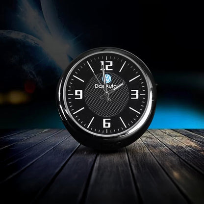 Auto-Dashboard-Uhr