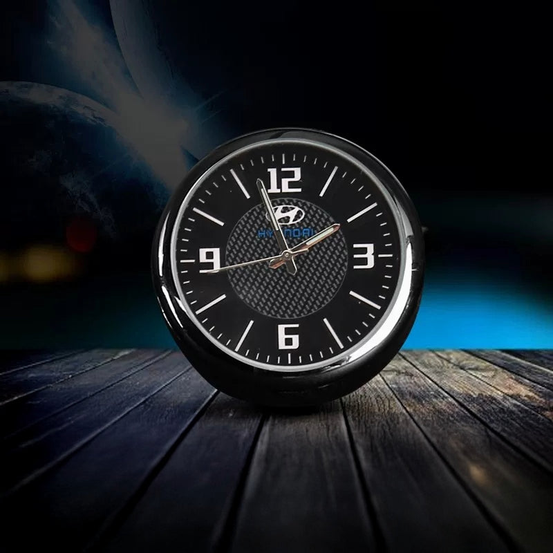 Auto-Dashboard-Uhr